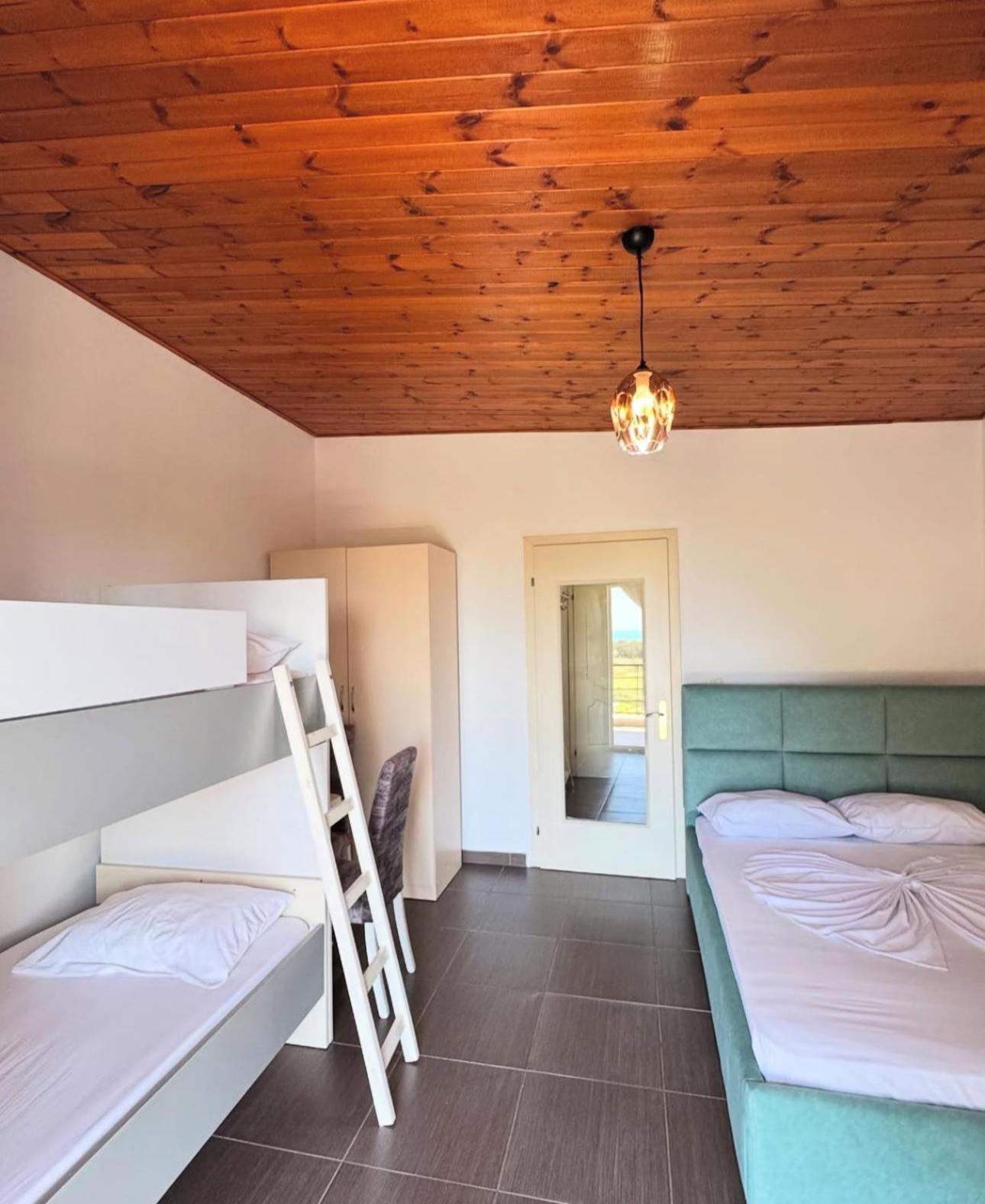 Bellavista Villa Durres Bagian luar foto